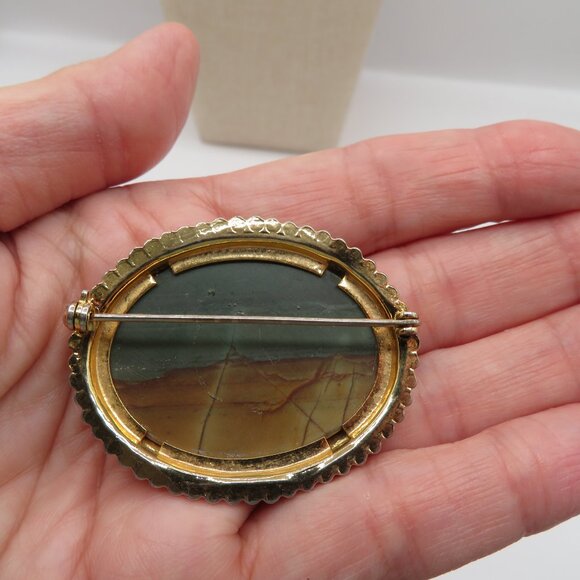 Landscape Agate Stone Gold Tone Brooch - Picture 4 of 5